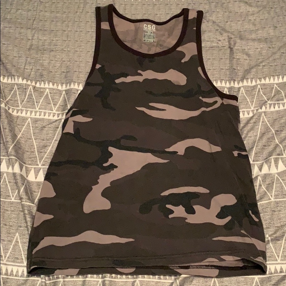 Men’s camo tank top